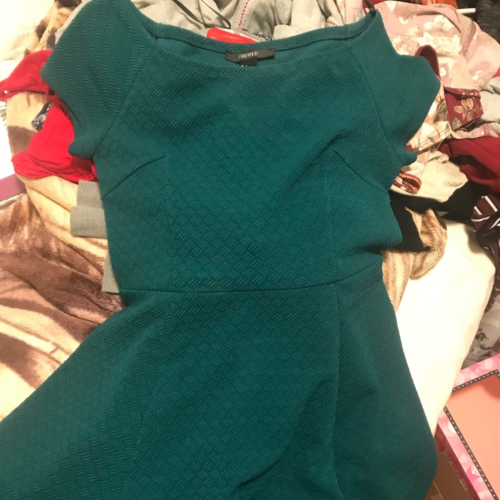 Green mid length dress